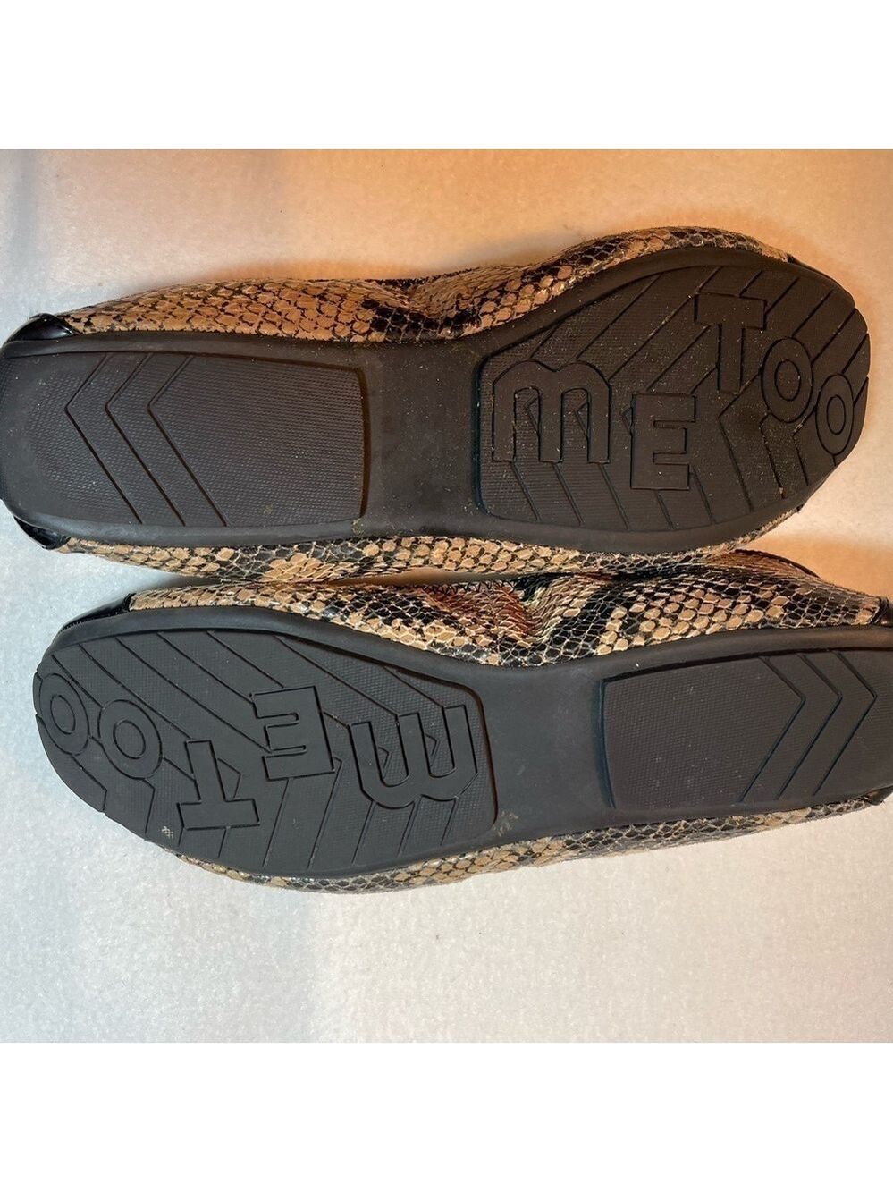 Me Too Ballet Leather Flats - Picture 2 of 4